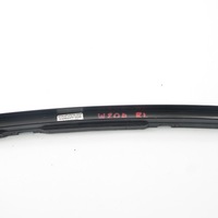 фото thumb №12, Mercedes w204 молдинг прокладка скло лівий задня a2047300319