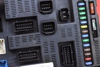 фото thumb №5, Коробка предохранителей bsi 9663798180 peugeot 308 i t7 1.6 hdi 90 km 07-11