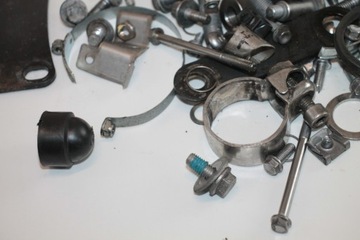 КОМПЛЕКТ БОЛТОВ TRIUMPH BONNEVILLE T100 SE 900