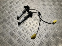 фото thumb №1, Патроны капот патрон mercedes c klasa w205 комплект