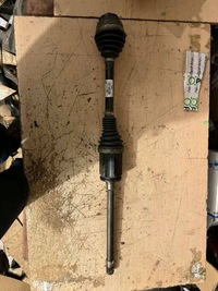 фото thumb №1, Привідний вал права перед bmw g30 g31 xdrive