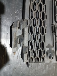 Решётка бампера правая jaguar xf x260 r sport gx6m-8b289-d Доставка, фото thumb