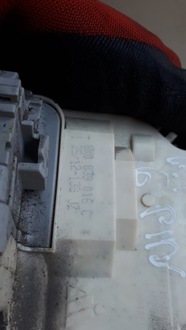 фото thumb №6, A4 b8 s4 замок двері праві зад задній 6 pin a5 q5