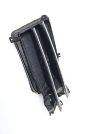 фото thumb №7, Tesla model s 2016 напрямна повітря інтеркулер