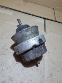 фото thumb №1, Audi a6 c6 подушка двигуна 4f0199379