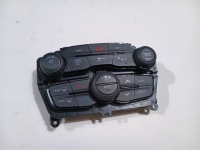 фото thumb №1, Панель радио кондиционера dodge challenger 2015-