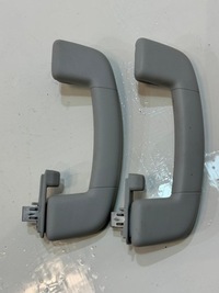 фото thumb №1, Ручка стеля skoda superb iii 3v 3v0857643a