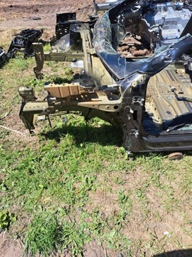 фото thumb №1, Лонжерон чверть ліва peugeot 2008 ii