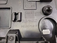 фото thumb №9, Спойлер кришки зад renault scenic 4 2019 960307581r