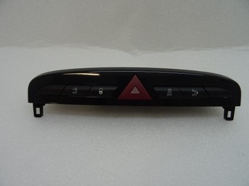 фото thumb №1, Панель перемикач esp pdc світла аварійних peugeot 308 rcz 98060424xt