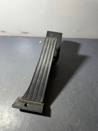 фото thumb №1, Педаль газу bmw 1 e87 259160-10