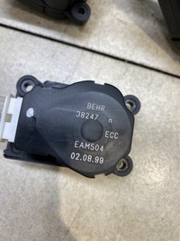 фото thumb №6, Моторчик отопителя 38249 volvo s80 i 98-06