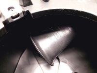 фото thumb №5, Оригинал renault корпус динамика дверь правый перед 281723035r renault clio