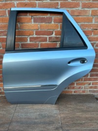 фото thumb №1, Mercedes ml w164 05-11 c349 двері лівий задня