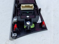 фото thumb №7, Toyota sienna 2.5 hybrid xle панель перемикач вікон лівий перед 2021-