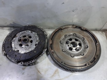 фото thumb №16, Сцепление двухмассовый маховик 04c141025r vw audi 1.0tsi sachs