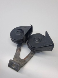 фото thumb №1, Alfa romeo giulietta 2010 клаксон