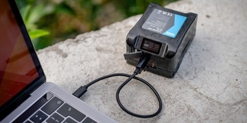 Newell BP-95 LCD аккумулятор с V-образным креплением