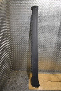 фото thumb №1, Idealna молдинг поріг ліва porsche macan 1