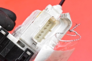 фото thumb №7, Замок двері праві перед переднє eu 9681334980 citroen jumpy 2 ii 07-16