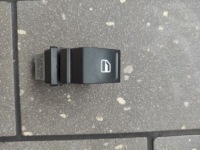 фото thumb №1, Переключатель кнопка открывания стекло vw 7l69598558