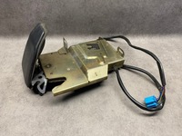 фото thumb №1, Заглушка кришки дах ліва audi 80 cabrio