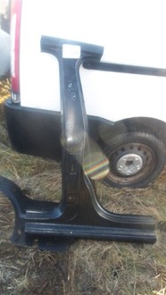 фото thumb №1, Поріг блок двигуна правий середній vw golf viii