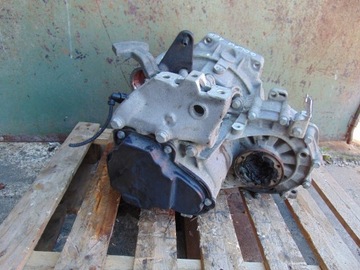 фото thumb №12, Коробка передач коробки передач механічна коробка передач vw golf vi 1.6 tdi lub lvb