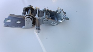 фото thumb №3, Петли дверь зад правый eclipse cross 2019