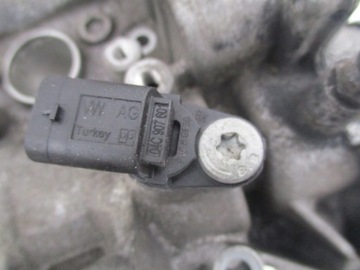 фото thumb №10, Vw audi seat skoda 1.0 tsi tfsi кришка клапанів вали розподільний вал