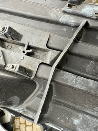 фото thumb №12, Toyota camry решітка середня бампера решітка радіатора ловець решітка радіатора 53116-33010