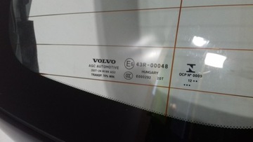 фото thumb №6, Volvo v40 задня кришка 2012 рік біла