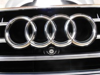 фото thumb №10, Audi a8 d4 4h lift kompletny перед бампер лампы капот pas серебристый matrix