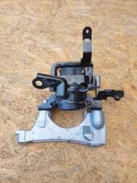 фото thumb №4, Toyota rav4 v кронштейн подушка двигателя 2.5 гибрид r3