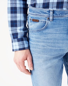 КЛАССИЧЕСКИЕ СВЕТЛЫЕ СИНИЕ ДЖИНСЫ Wrangler TEXAS SLIM Dream W38 L32