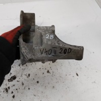 Volvo v40 2 d4 2,0d d4204t14 кронштейн кронштейн кронштейн двигателя генератора в Украине, фото thumb
