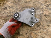 фото thumb №1, Mercedes gla x156 кронштейн кронштейн кронштейн двигуна