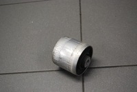 фото thumb №1, Втулка гумовий елемент важеля audi a6 c7 4d0407183