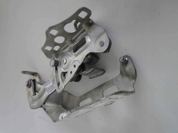 фото thumb №6, Mercedes c клас w205 205 петля капота правий лівий