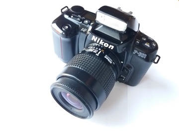 Nikon F-601 + Nikon AF Nikkor 35-80 мм 1:4-5.6D