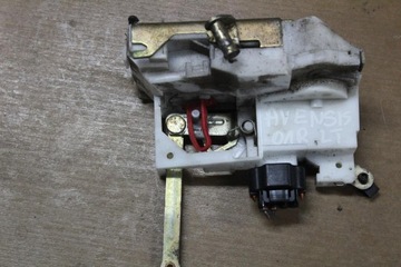 фото thumb №1, Toyota avensis t22 97-03 замок дверь левый зад eu