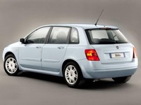 фото thumb №1, Стекло задняя fiat stilo 3d b