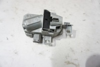 фото thumb №1, Блокировка руля p31340956 volvo v40 ii