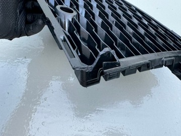 фото thumb №8, Jaguar f pace x761 16r- решётка бампера левый перед передняя