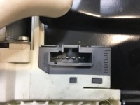 фото thumb №3, Підйомник скло правий перед discovery 3 iii lr3