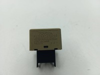 фото thumb №6, Toyota corolla verso ar10 2006 реле