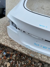 фото thumb №5, Крышка зад tesla модель s 1025414-01-c