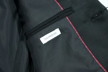 ZARA черная куртка с атласным воротником 134