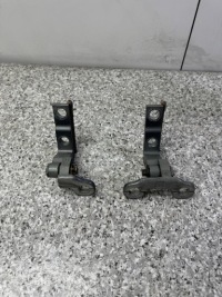 фото thumb №6, Петли двери левые перед volvo v40 ii 2012-2018r 717-16