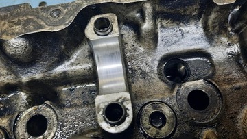 фото thumb №13, Головка двигуна rf3f 2-1 mazda 323 626 2.0 ditd